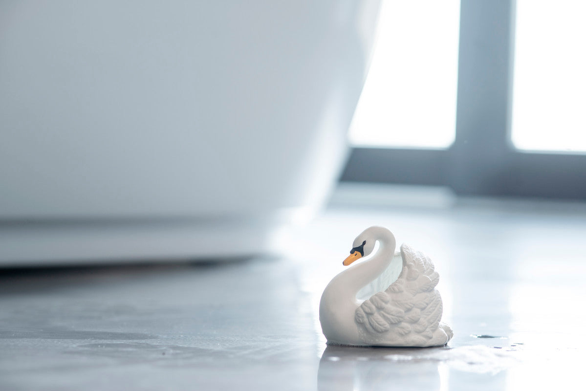 Natruba - Bath Swan White - Small - Laadlee
