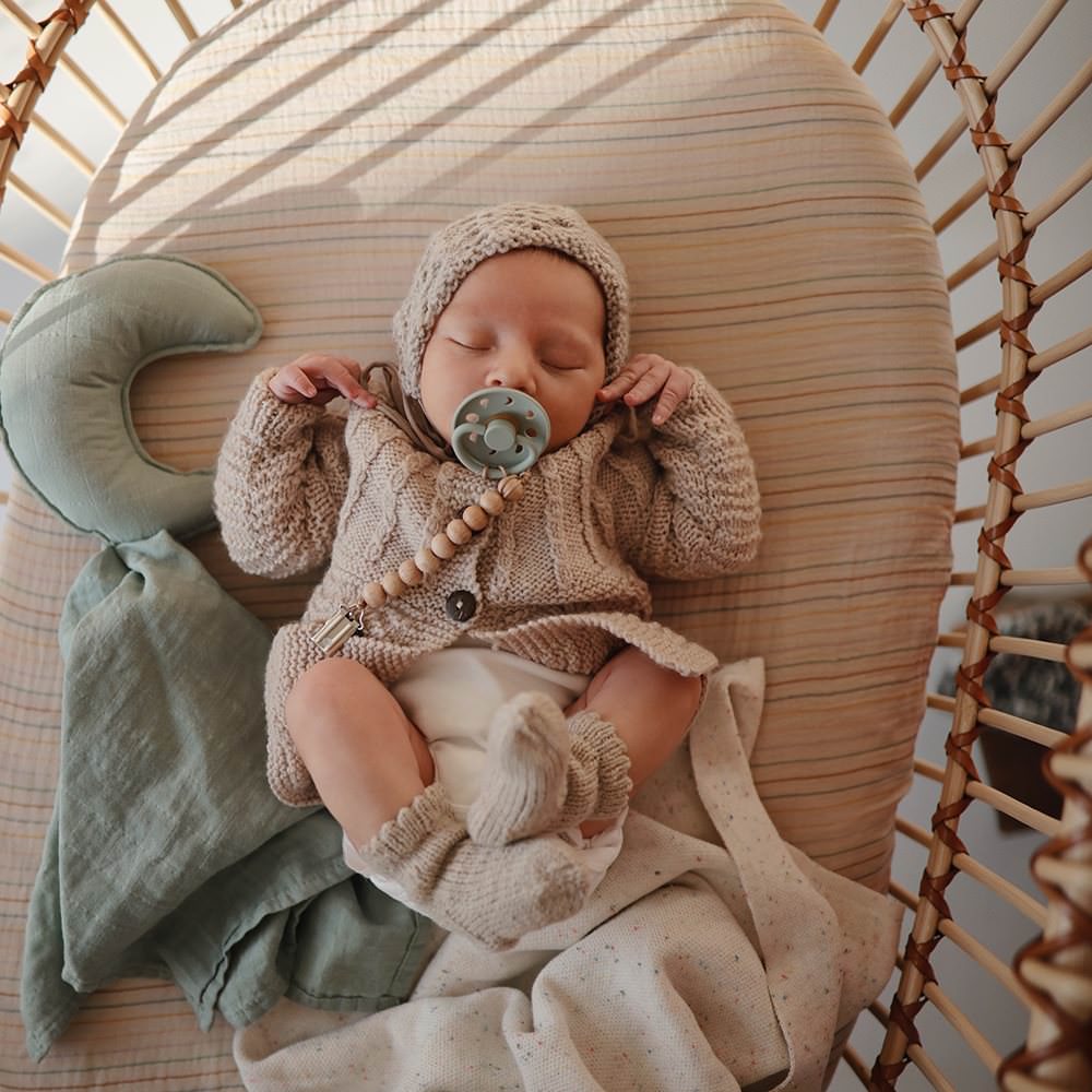 Frigg Moon Phase Silicone Baby Pacifier 0-6M, 2Pack, Cream/Sage - Size 1 - Laadlee