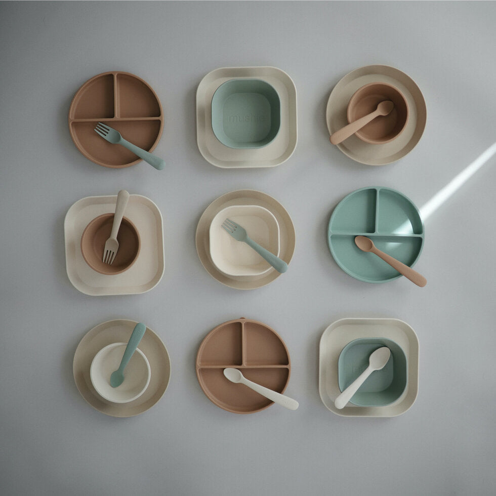 Mushie Classic Silicone Suction Plate Natural - Laadlee