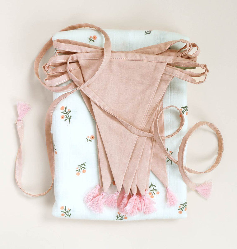 A Little Lovely Company Garland - Dusty pink - Laadlee