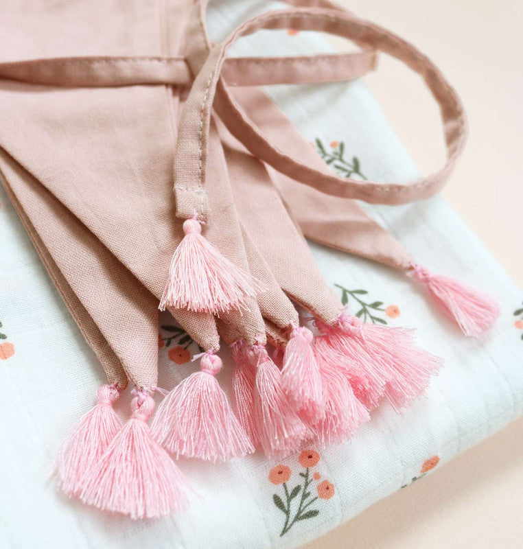 A Little Lovely Company Garland - Dusty pink - Laadlee