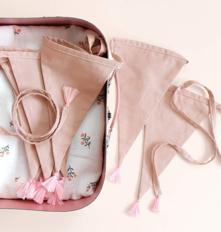 A Little Lovely Company Garland - Dusty pink - Laadlee