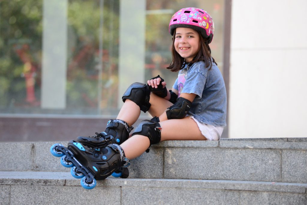 Micro Skates Discovery - Black with Brake Set (Size 33-36) - Laadlee