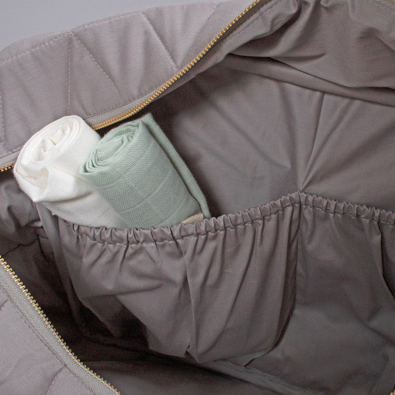 Filibabba Mommy Bag Soft Quilt - Dark Grey - Laadlee