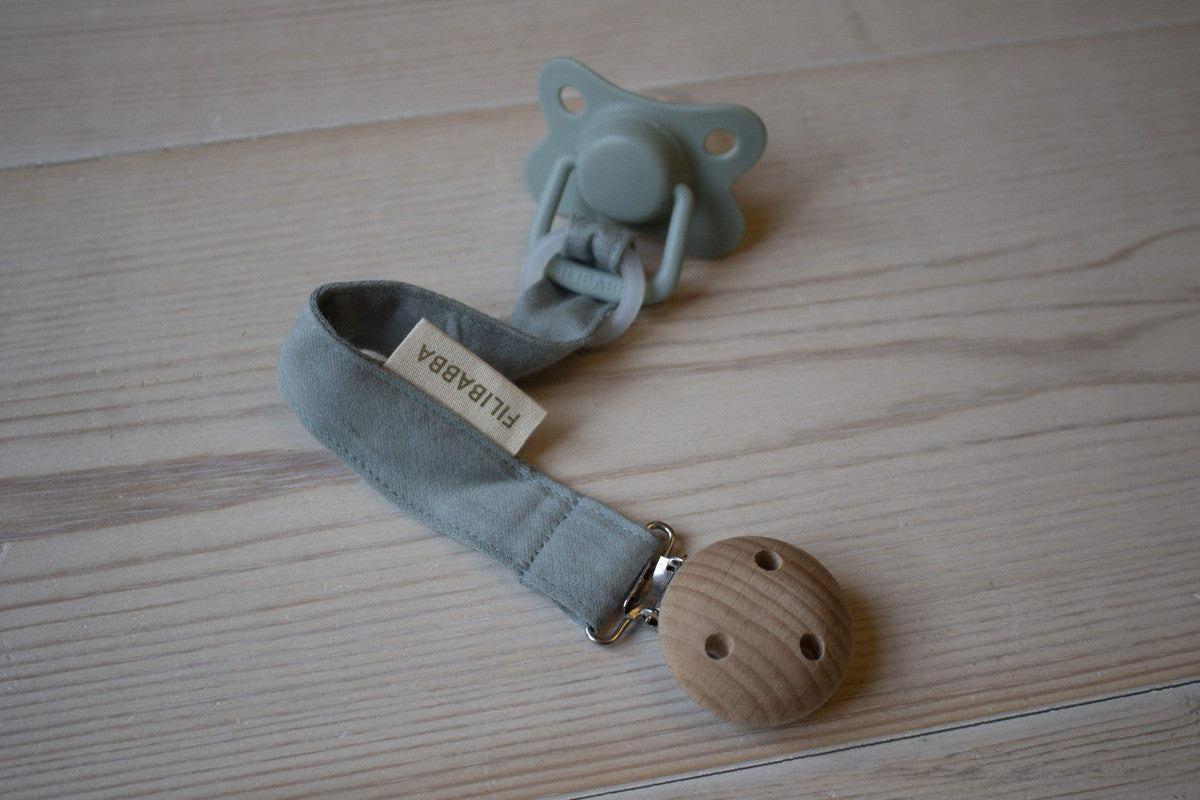 Filibabba Pacifier Holder Moss Green - Laadlee