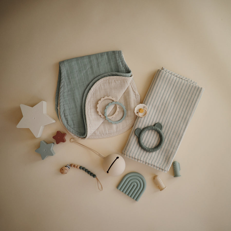 Mushie Swaddle - Sage Stripe - Laadlee