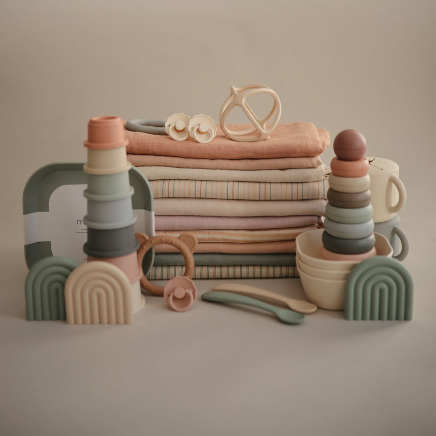 Mushie Swaddle Pale Taupe - Laadlee