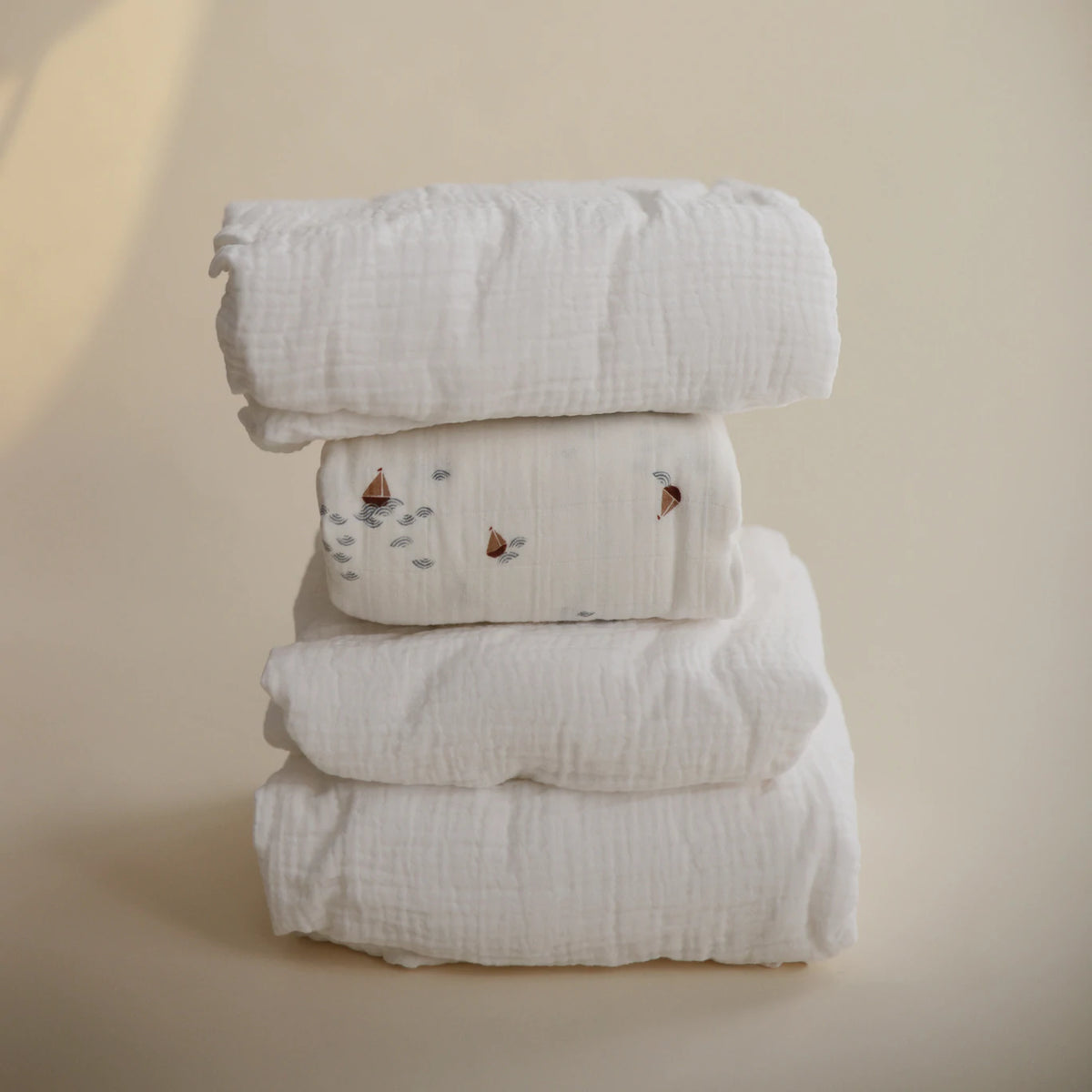 Mushie Crib Sheet Small White - Laadlee