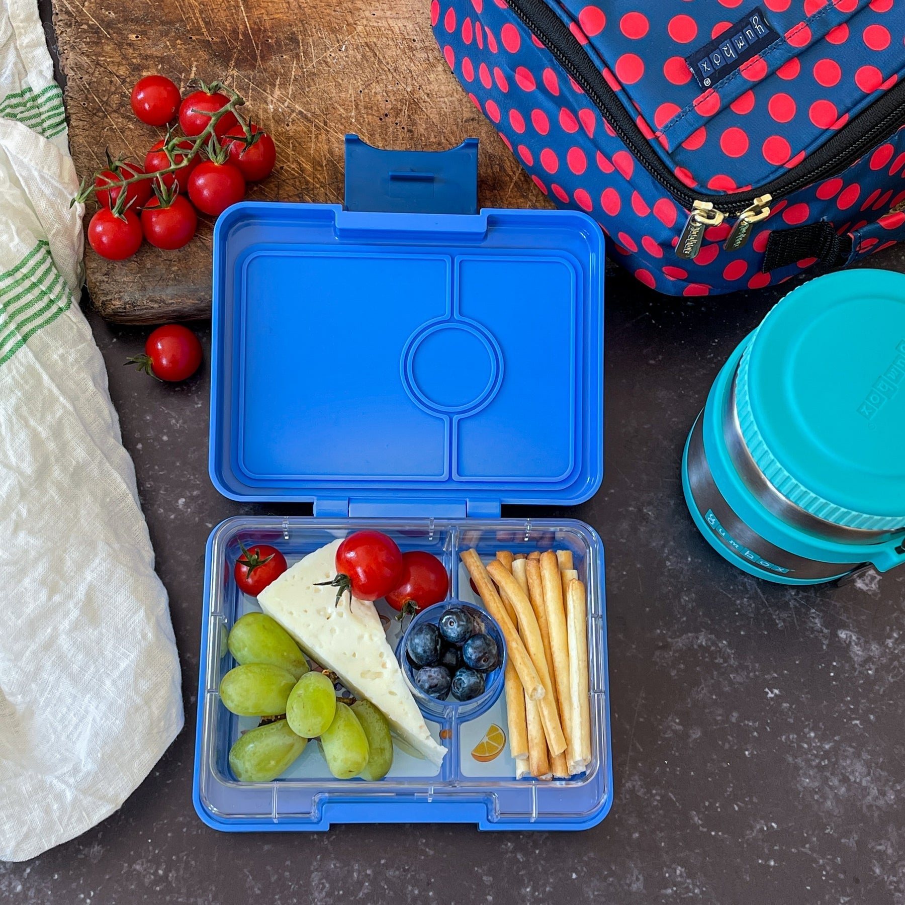 Yumbox 3 Compartment Snack Box- True Blue - Laadlee
