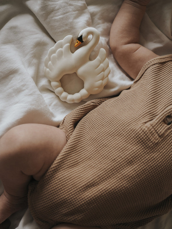 Natruba - Teether Swan - White - Laadlee