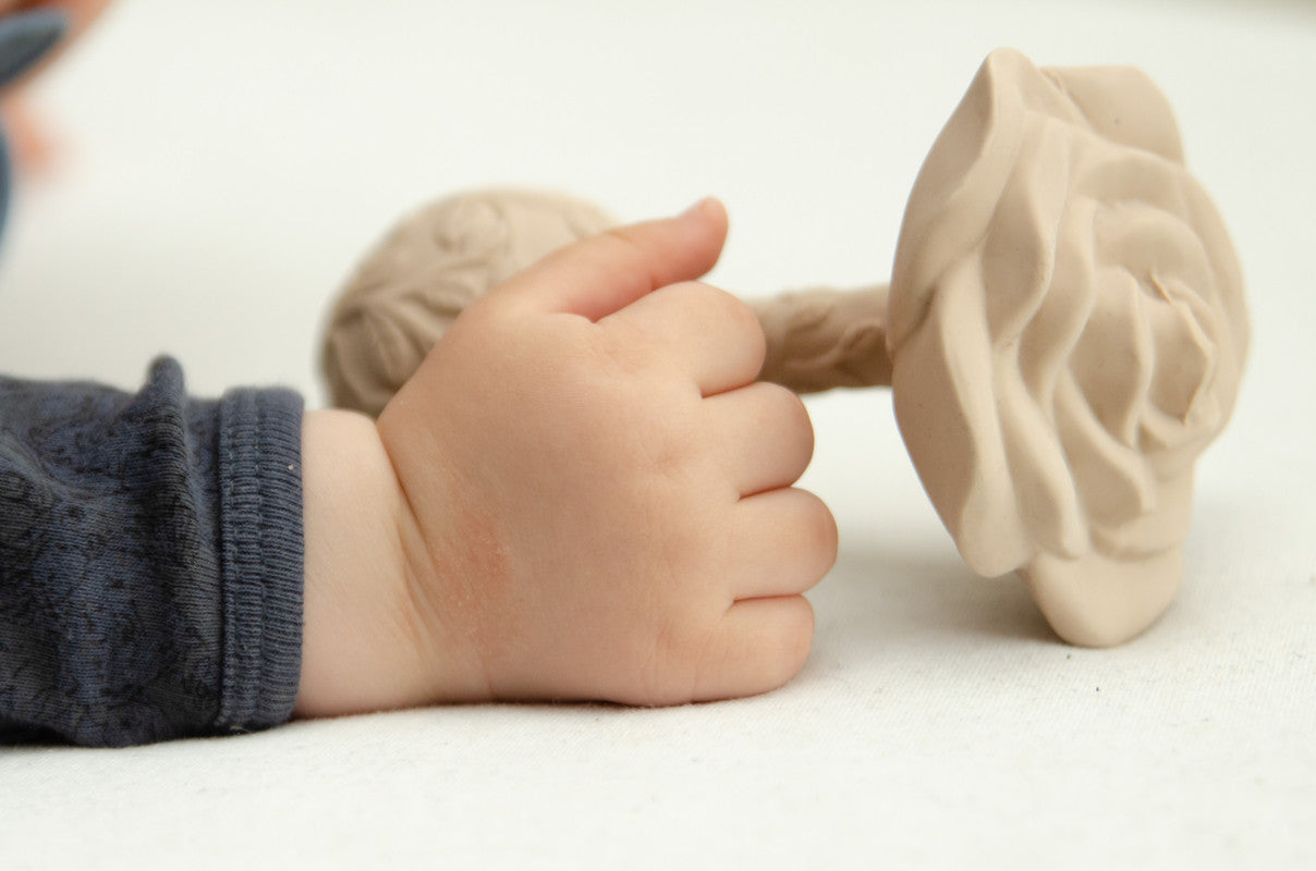 Natruba - Flower Rattle Rose - Beige - Laadlee