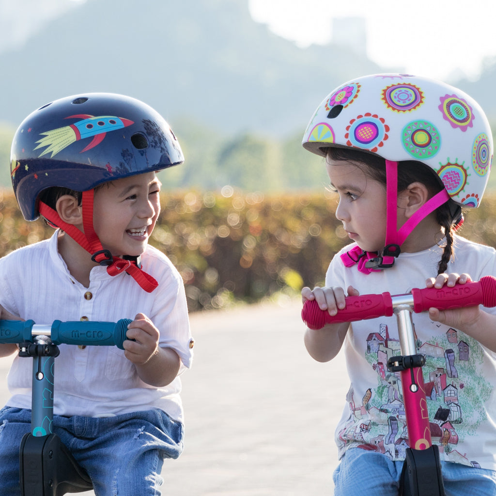 Micro PC Helmet  - Rocket - Laadlee