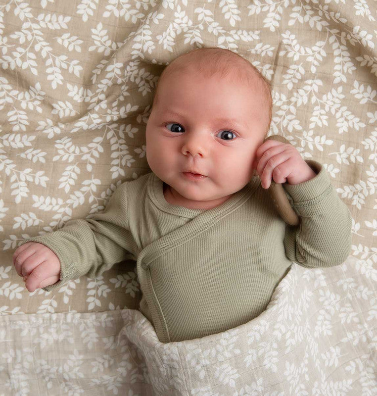 A Little Lovely Company Muslin Cloth Set of 2 - Leaves - Taupe - Laadlee