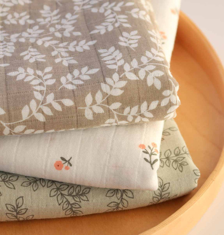A Little Lovely Company Muslin Cloth Set of 2 - Leaves - Taupe - Laadlee