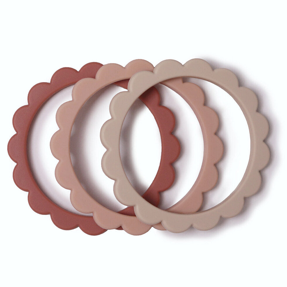 Mushie Flower Bracelet Teether 3-Pack Blush/Rose/Shifting Sand - Laadlee