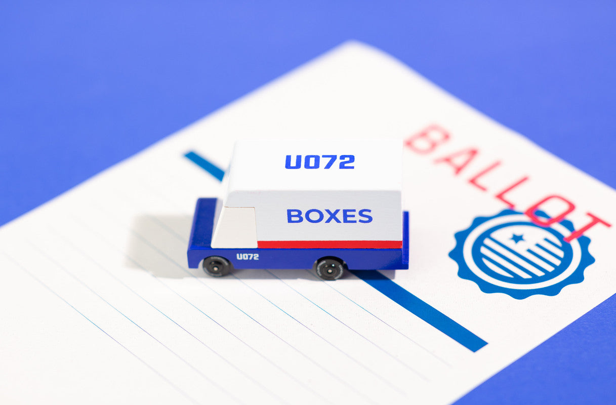 Candylab Mail Van - Laadlee