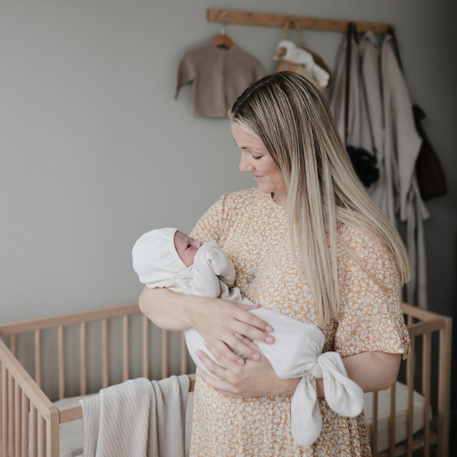 Mushie Ribbed Baby Bonnet Ivory - Laadlee