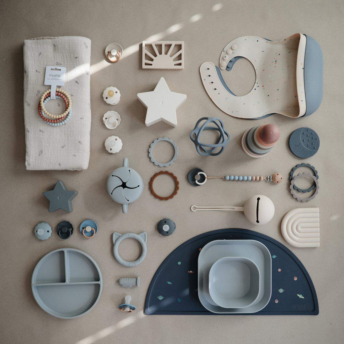 Mushie Silicone Mat Planets - Laadlee