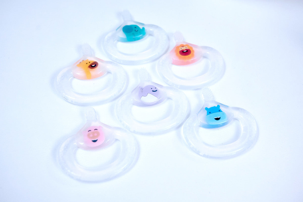 Marcus & Marcus - Silicone Baby Teething Toothbrush - Ollie - Laadlee
