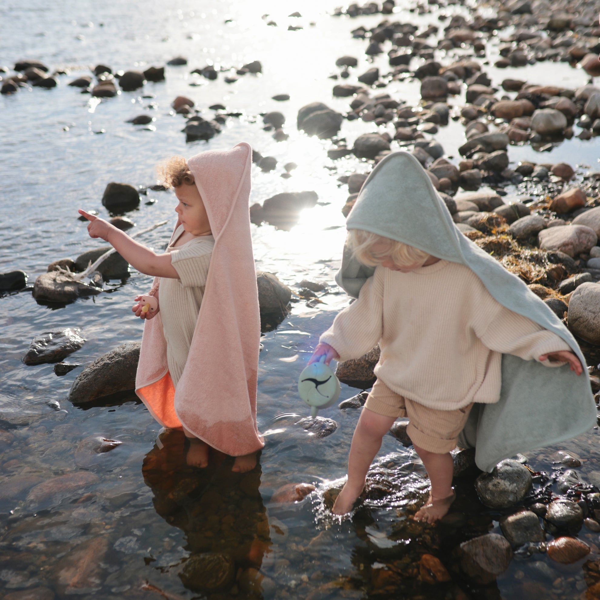Mushie Hooded Towel Sea Mist - Laadlee