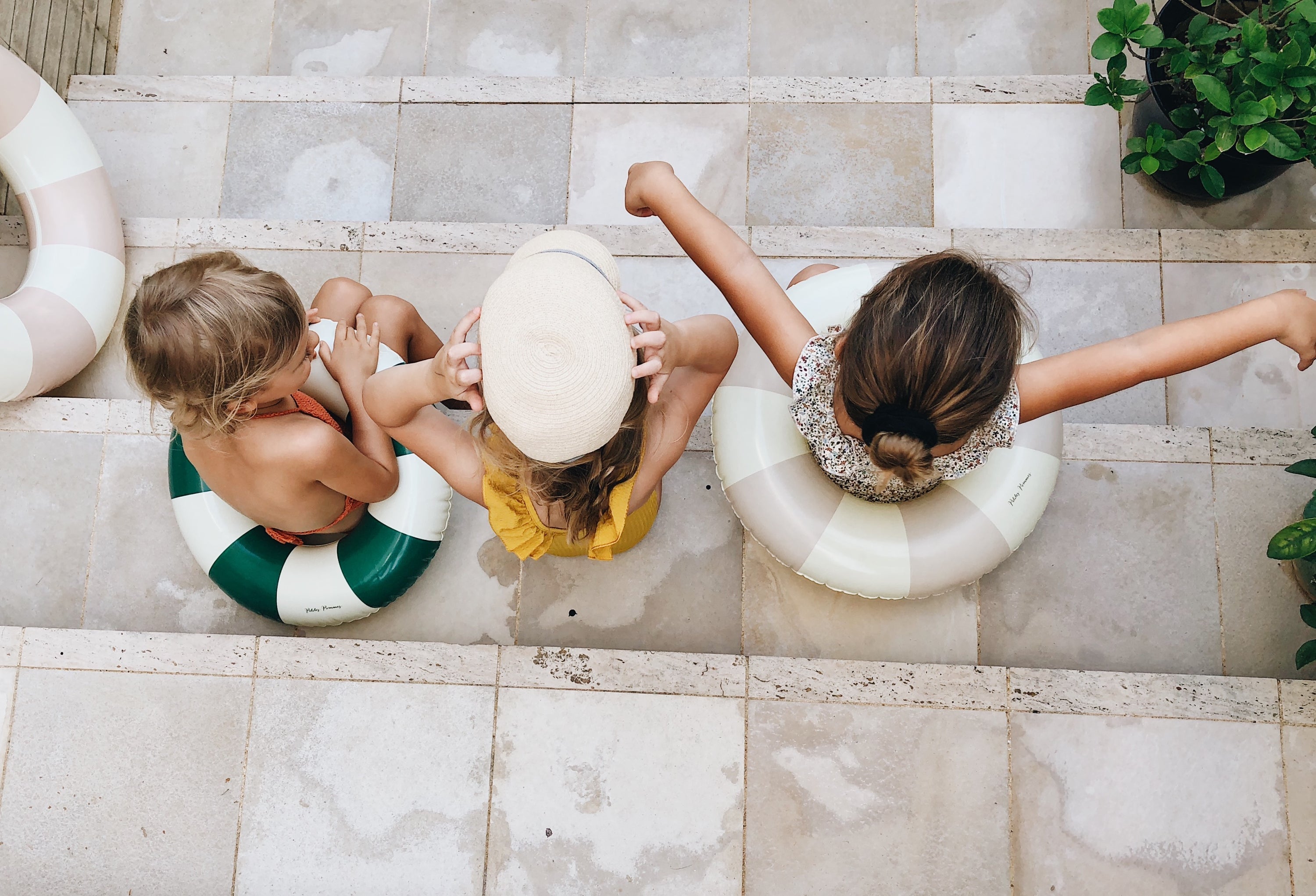 Petites Pommes 120cm Celine Grand Float Oxford Green - Laadlee