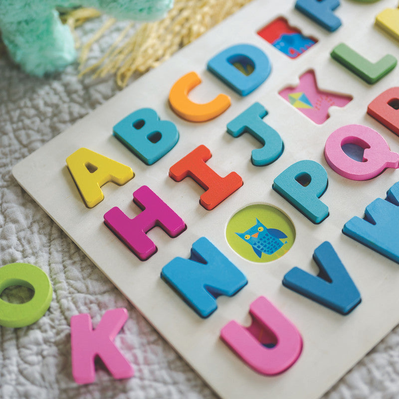 Peaceable Kingdom Alphabet Puzzle - Laadlee