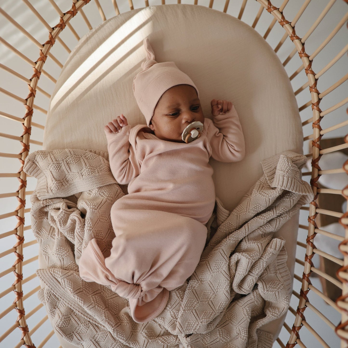 Mushie Knitted Baby Blanket Honeycomb Beige - Laadlee