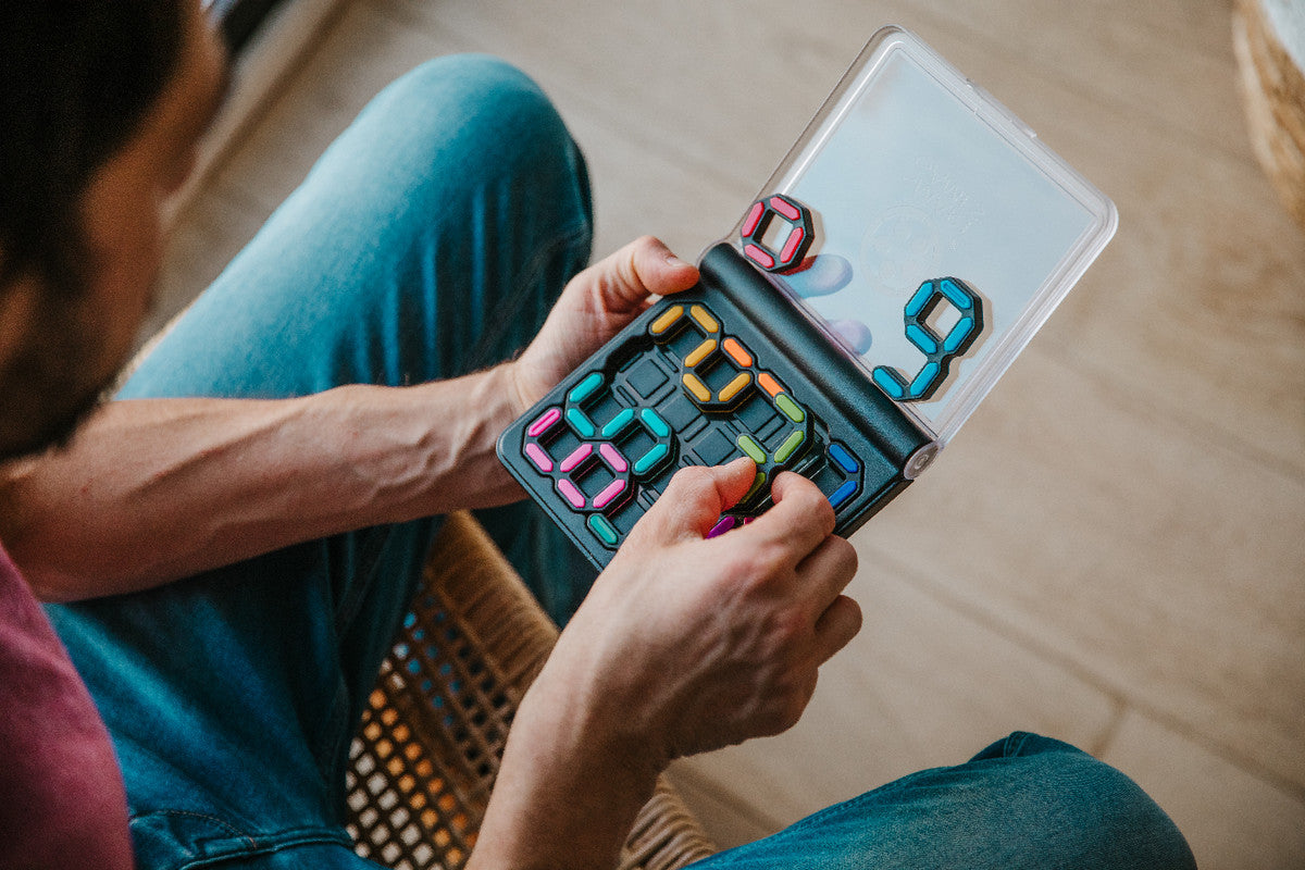 SmartGames IQ Digits - Laadlee