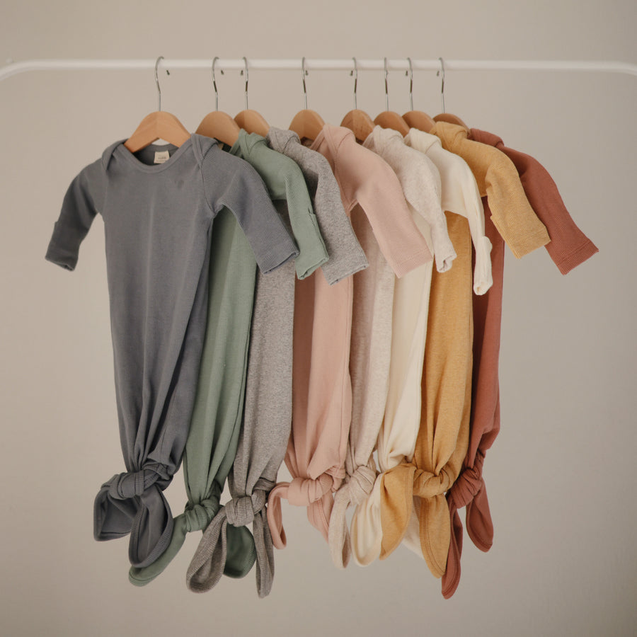 Mushie Ribbed Knotted Baby Gown Blush - Laadlee