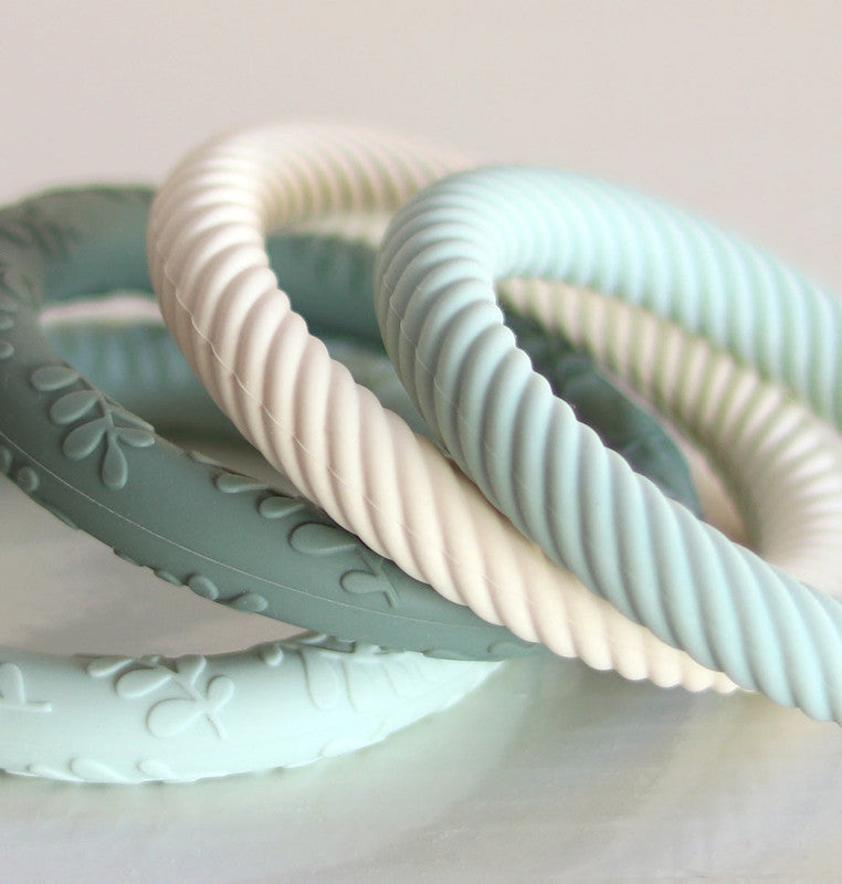 A Little Lovely Company Silicone Teether Classic - Sage Cream - Laadlee