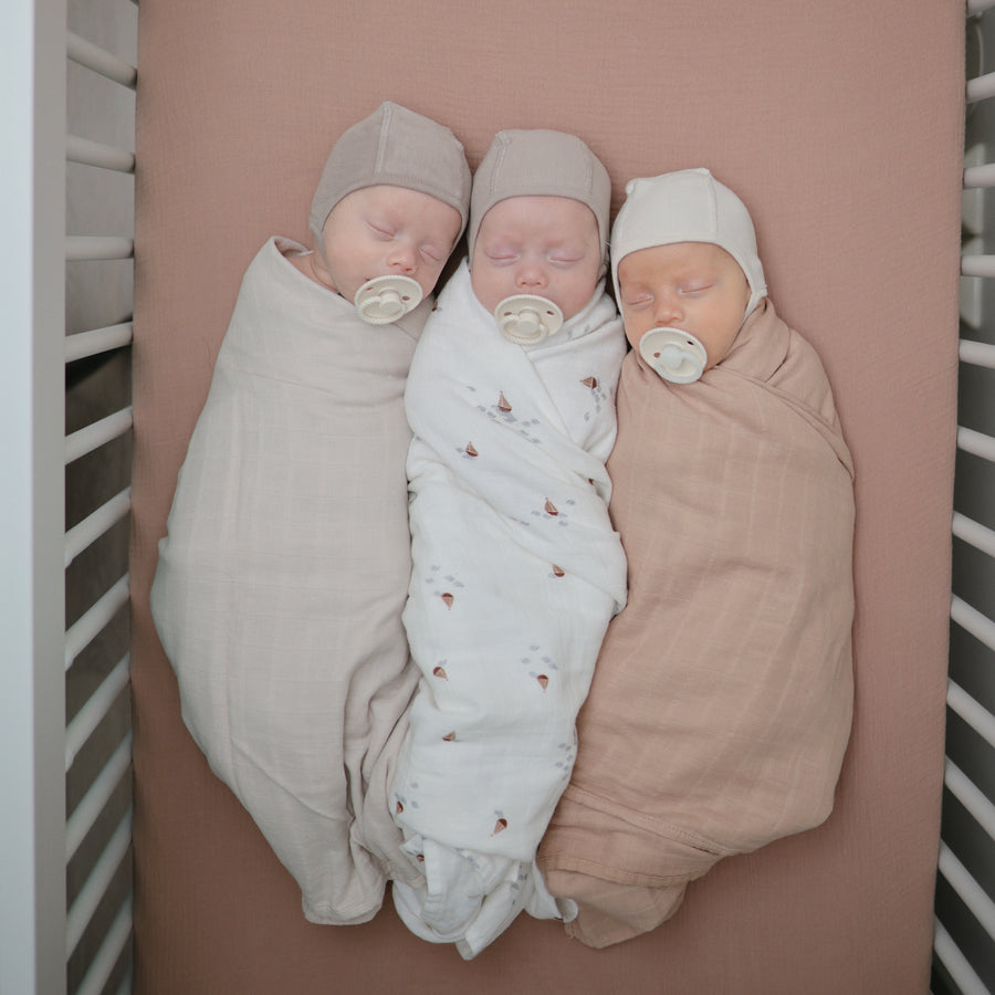 Mushie Swaddle Fog - Laadlee
