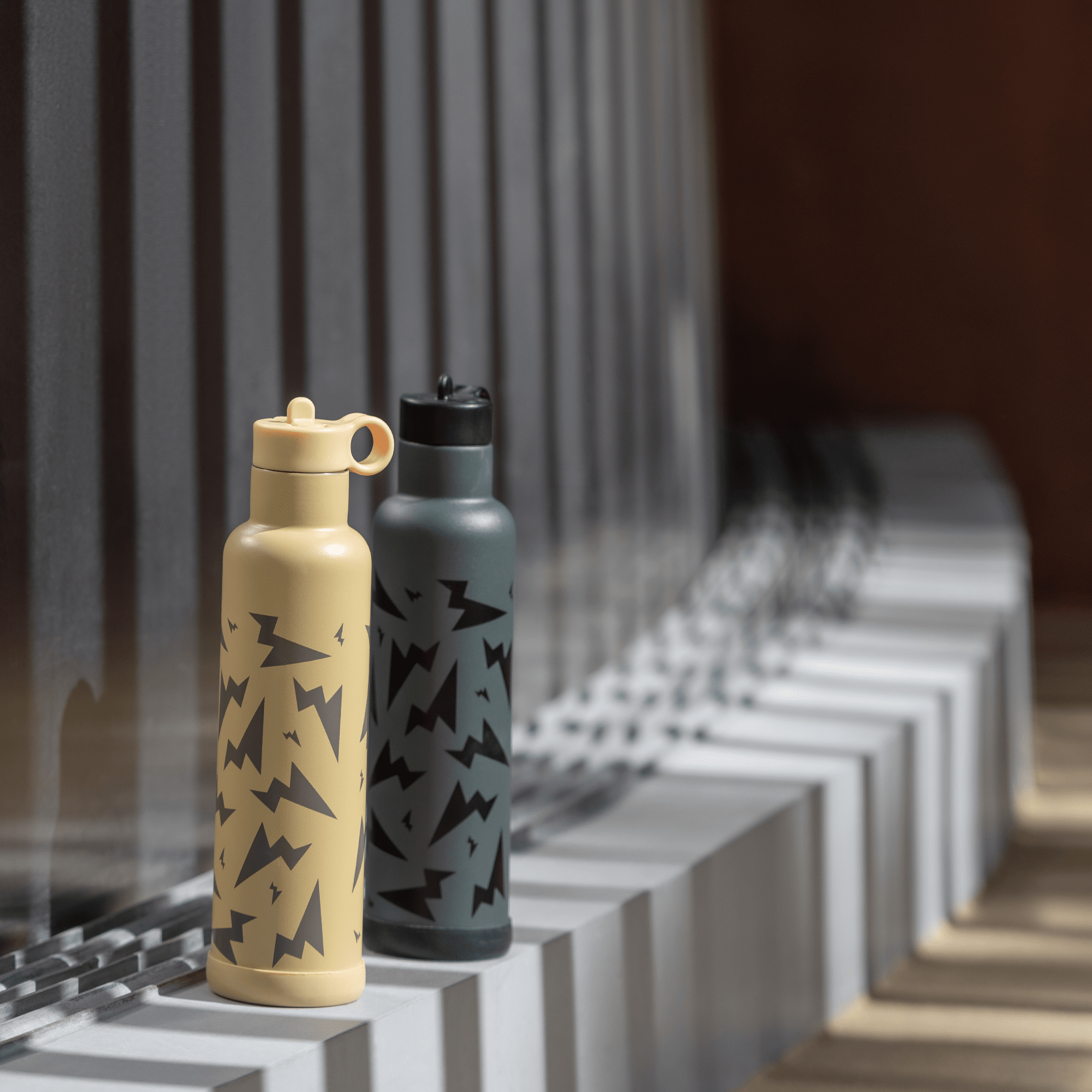 Citron Stainless Steel Water Bottle 750ml - Storm Black - Laadlee