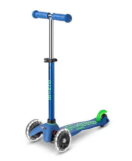 Mini Micro Deluxe Scooter with LED Wheels - Crystal Blue - Laadlee