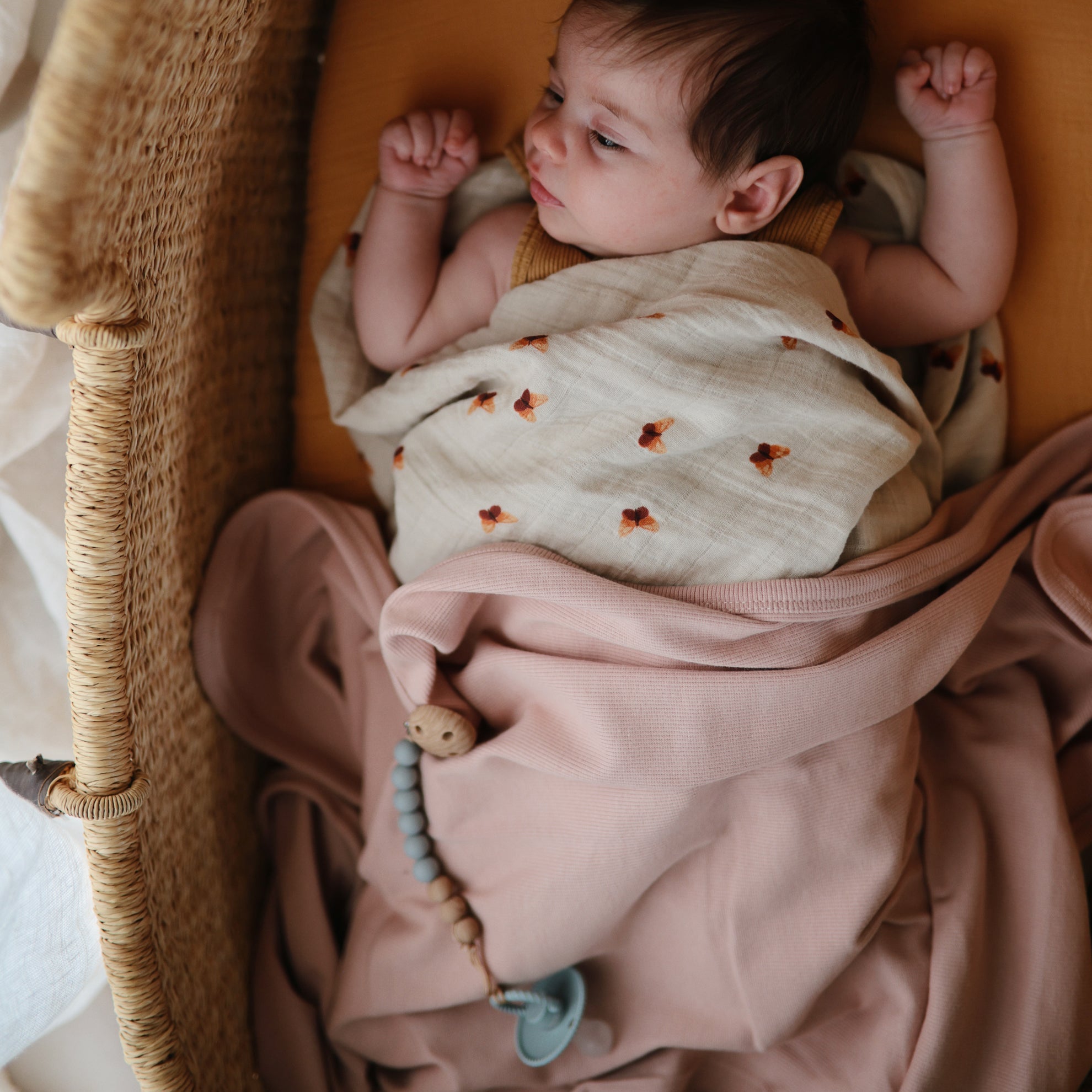 Mushie Pacifier Clips Eva Cloud - Laadlee