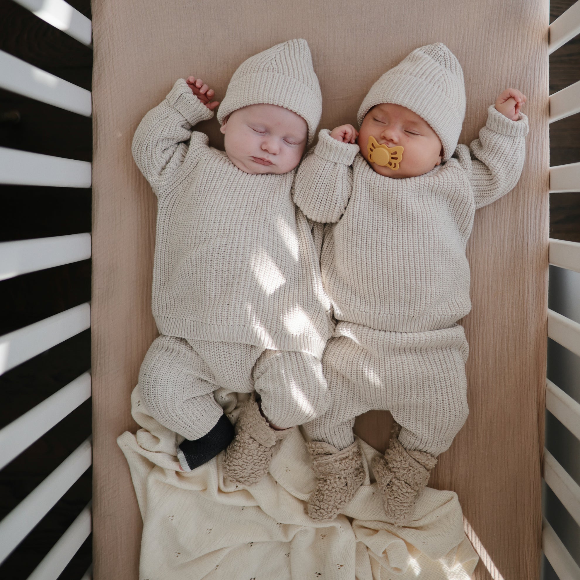 Mushie Crib Sheet Small Blush - Laadlee