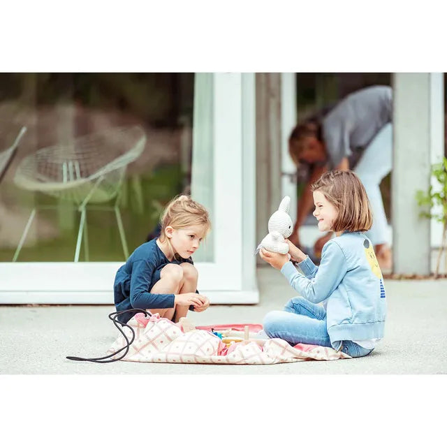Play & Go Playmat & Storage Bag - Geo Coral - Laadlee