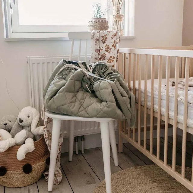 Play & Go Playmat & Storage Bag - Organic Meadow Green - Laadlee