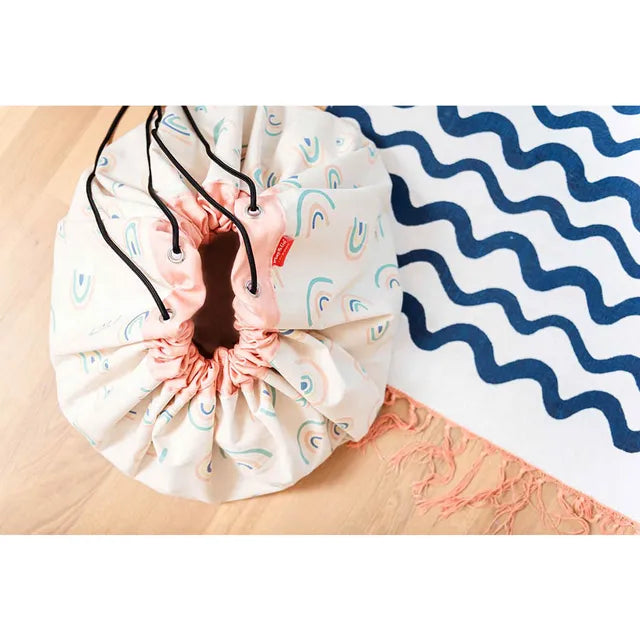 Play & Go Playmat & Storage Bag - Rainbows - Laadlee