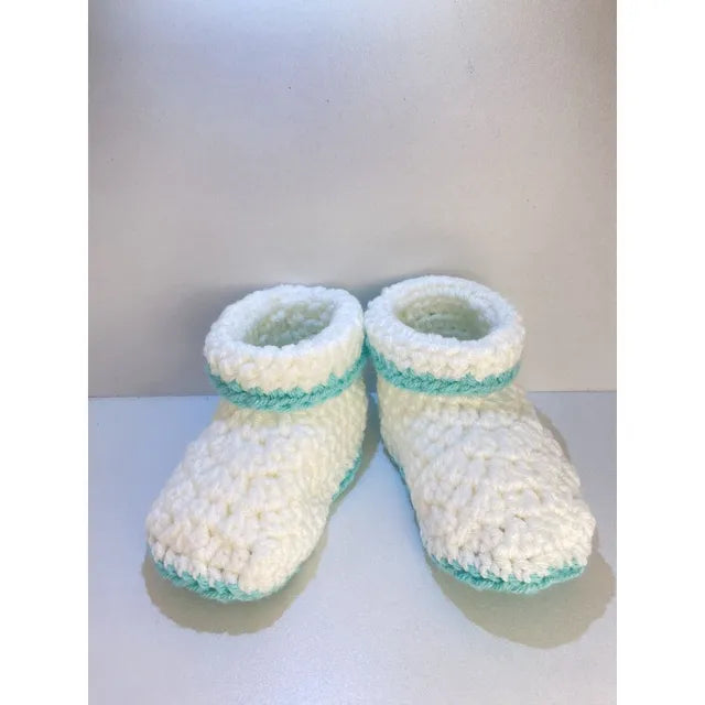 Pikkaboo Cuddles & Snuggles Crochet Baby Booties - White & Green - Laadlee