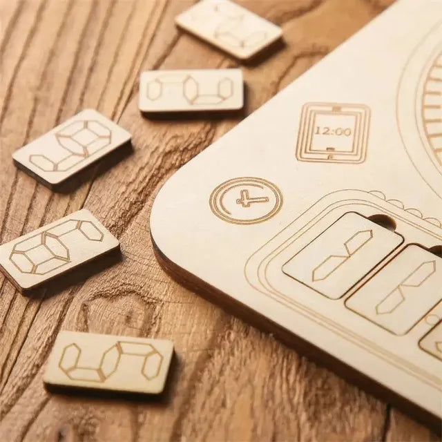 Woody Buddy - Learning Clock - Natural - Laadlee