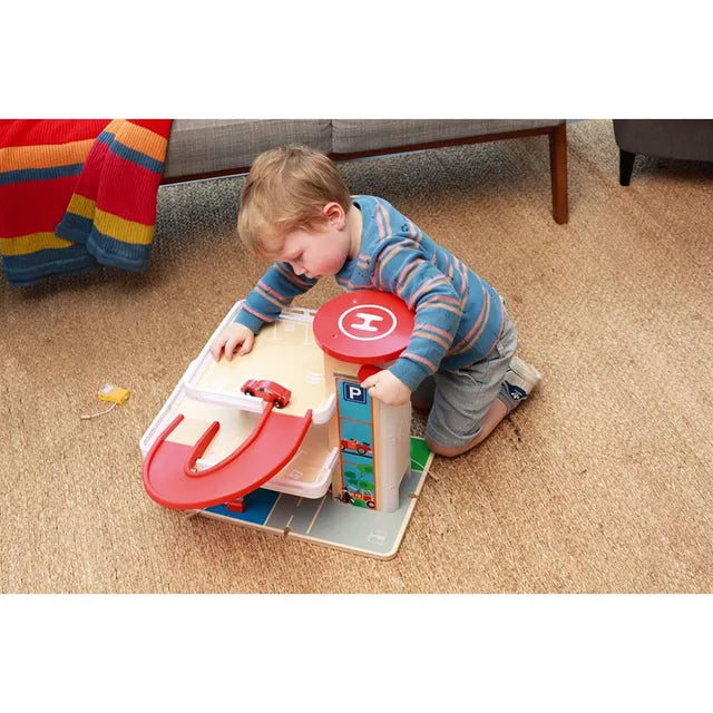 Scratch Europe Garage With Elevator - Laadlee