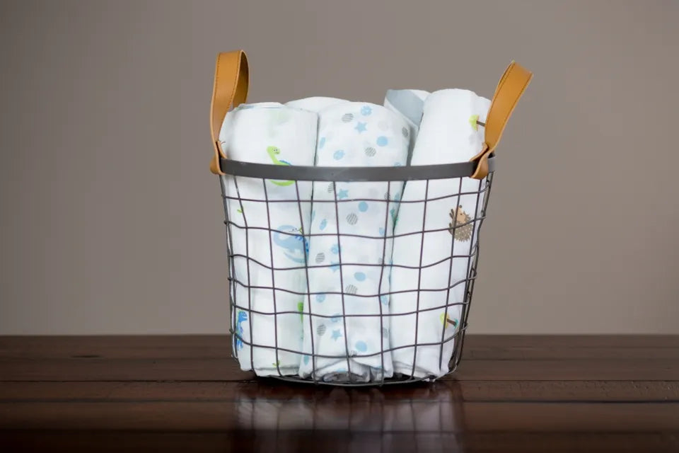 Lulujo Muslin Swaddle - Dreamland - Laadlee