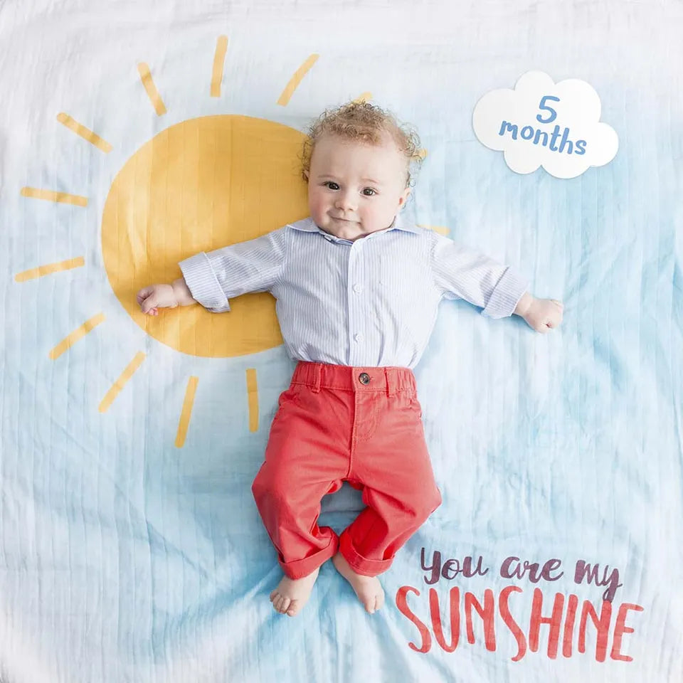 Lulujo Baby's First Year™ Blanket & Cards Set - You Are My Sunshine - Laadlee