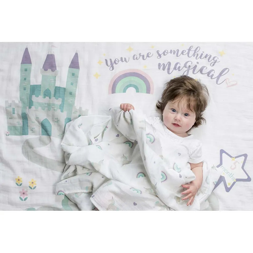 Lulujo Baby's First Year™ Blanket & Cards Set- Something Magical - Laadlee