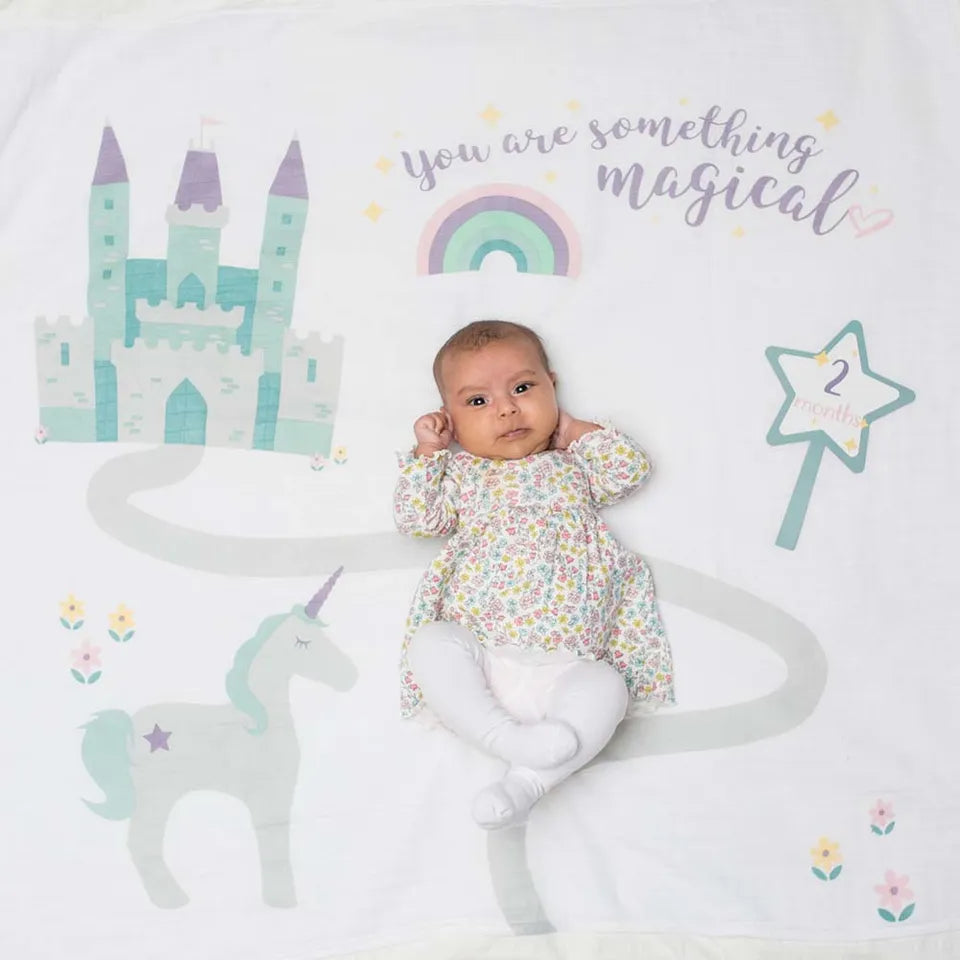 Lulujo Baby's First Year™ Blanket & Cards Set- Something Magical - Laadlee