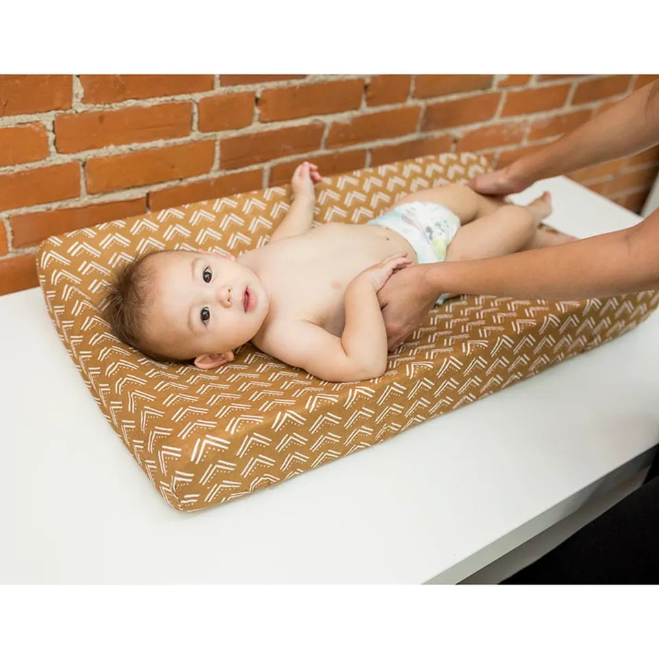 Lulujo Muslin Crib Sheet (135cm x 70cm) - Mudcloth - Laadlee