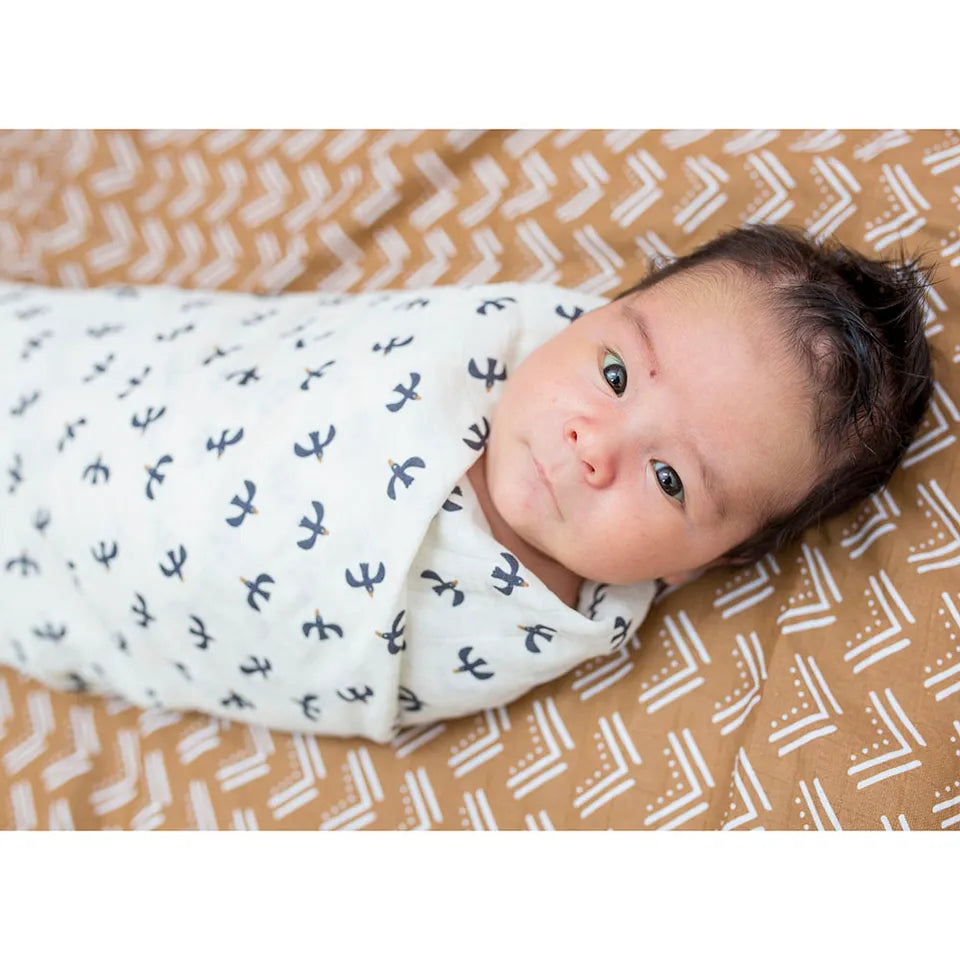 Lulujo 2-pack Cotton Swaddles - Mudcloth / Black Birds - Laadlee