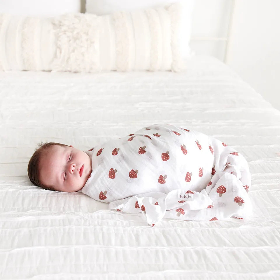 Lulujo 2-pack Cotton Swaddles - Mushroom & Sand - Laadlee