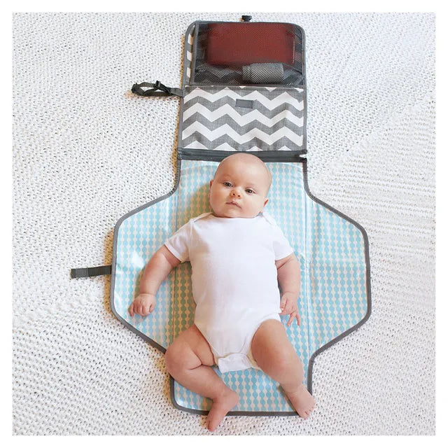 Skip Hop Pronto Changing Station - Chevron - Laadlee