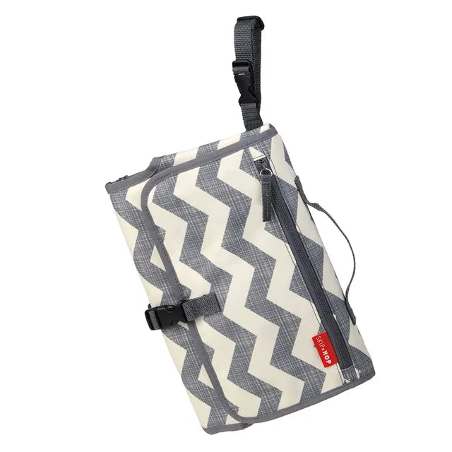 Skip Hop Pronto Changing Station - Chevron - Laadlee